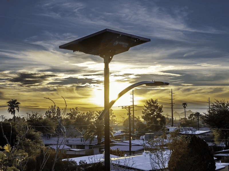 pueblo gardens - tuscan az - solar street light