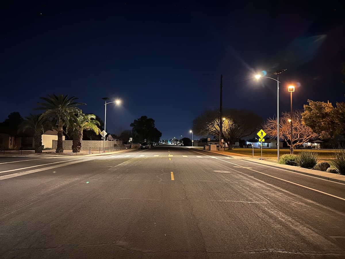 solar powered roadway lighting