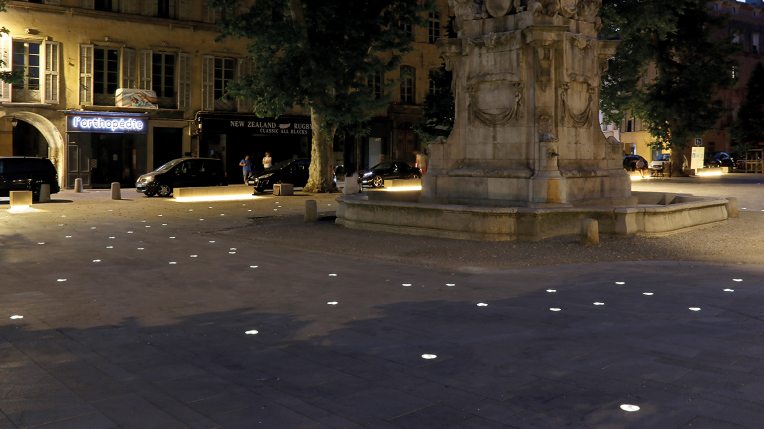 Featured image for “Guiding the Way: Why LED Solar Walkway Lights Matter in Large Parking Zones ”