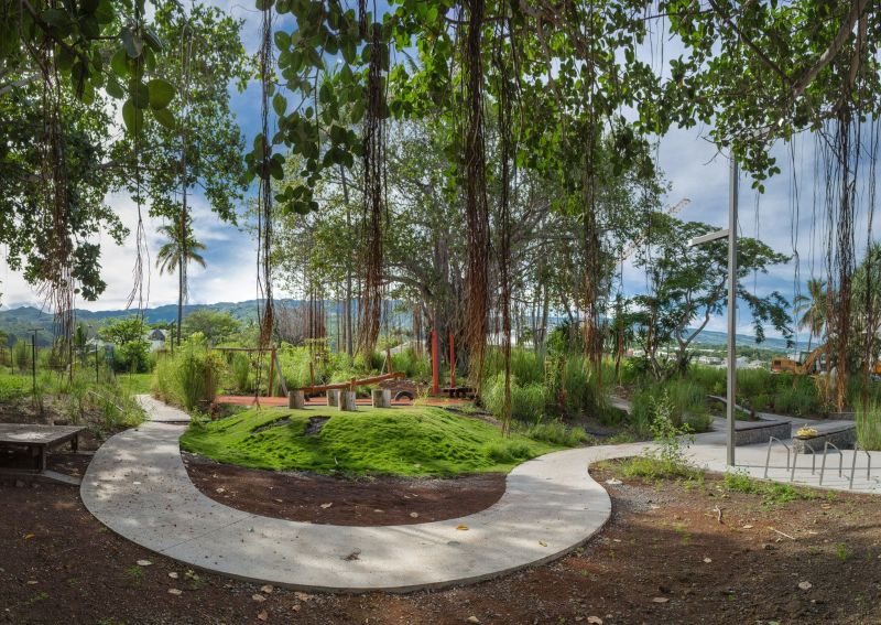 Featured image for “Bright Entrances, Safer Trails: Nowatt Low-Impact Pathway Lighting for Parks”