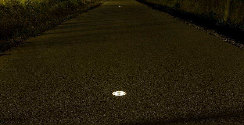 Featured image for “Path Markers with Purpose: Using Solar Powered LED Marker Lights for Safer Crossflows ”