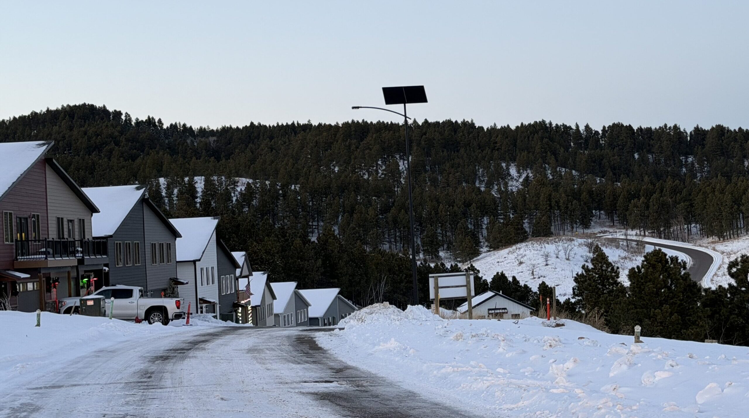 Featured image for &ldquo;The Science Behind Solar Lighting in Snowy Climates&rdquo;